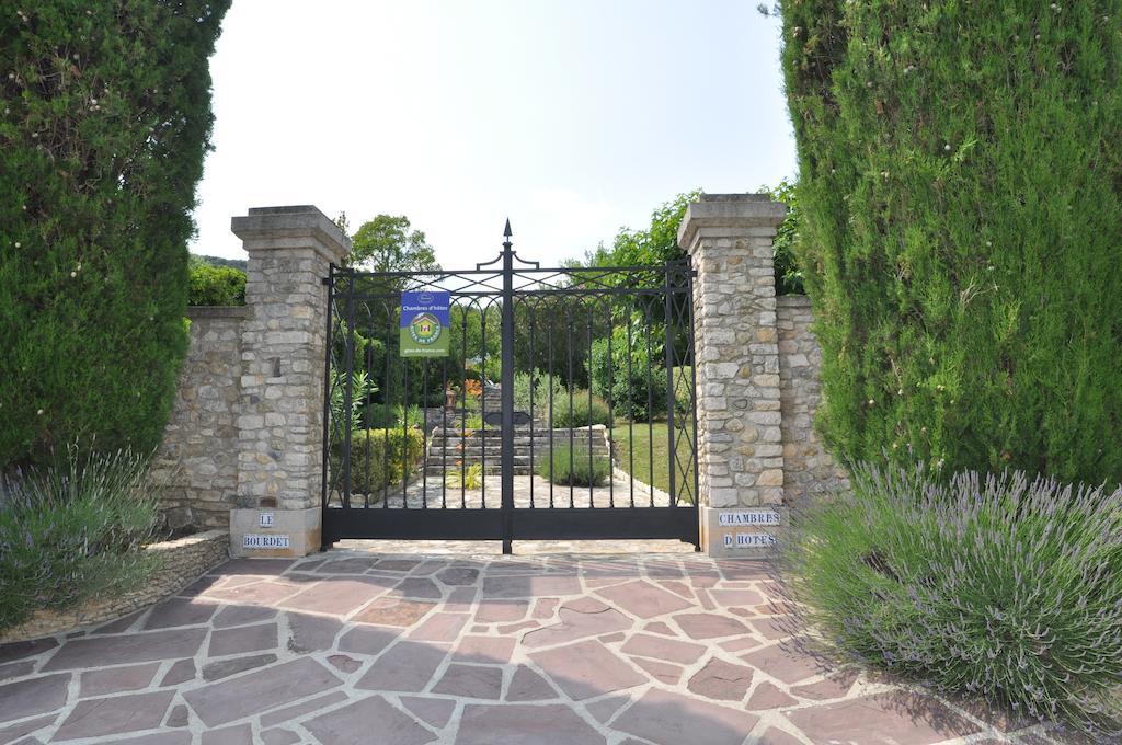 Domaine Le Bourdet Vila Saint-Sauveur-de-Cruzière Exterior foto